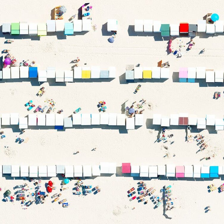 Rooftop Study 1 75 x 100, 100 x 133, 133 x 176 cm